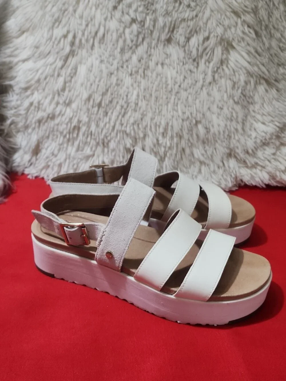 UGG BRAELYNN Women’s White Triple-Strap Platform Sandals